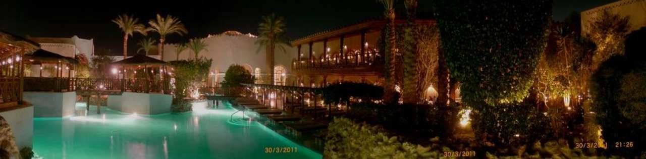 Pool am Abend Ghazala Gardens