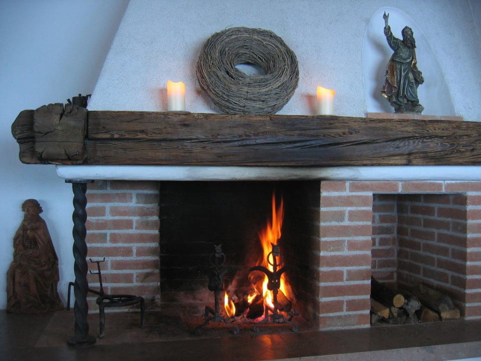 Kaminzimmer Mountain Chalet Pra Ronch