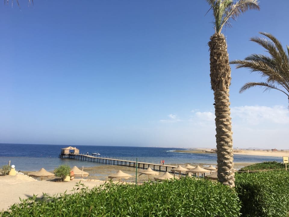 Strand Rohanou Beach Resort