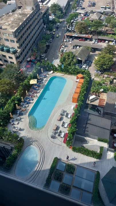Pool The Standard, Bangkok Mahanakhon
