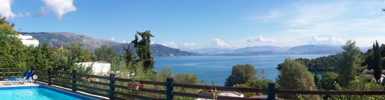 Aussicht vom zweiten Pool Grecotel LUXME Daphnila Bay