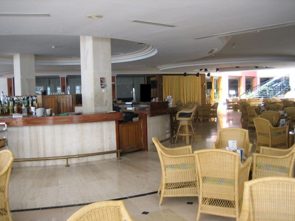 Bar zur Mittagszeit Hipotels La Geria