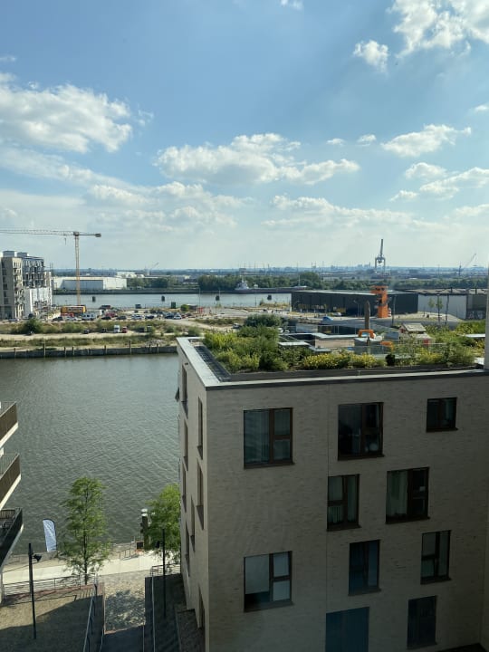 Ausblick JUFA Hotel Hamburg HafenCity