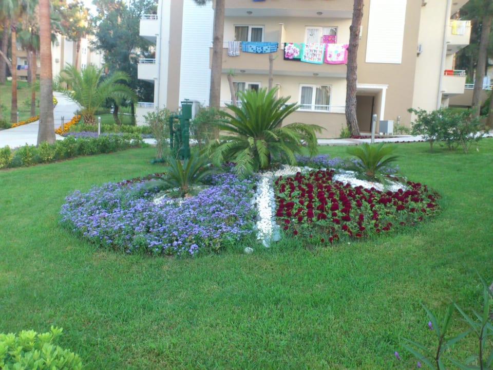 Die wunderschne Parkanlage Club Sidelya Hotel