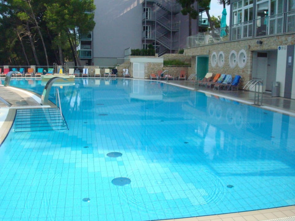 Pool Family Hotel Vespera