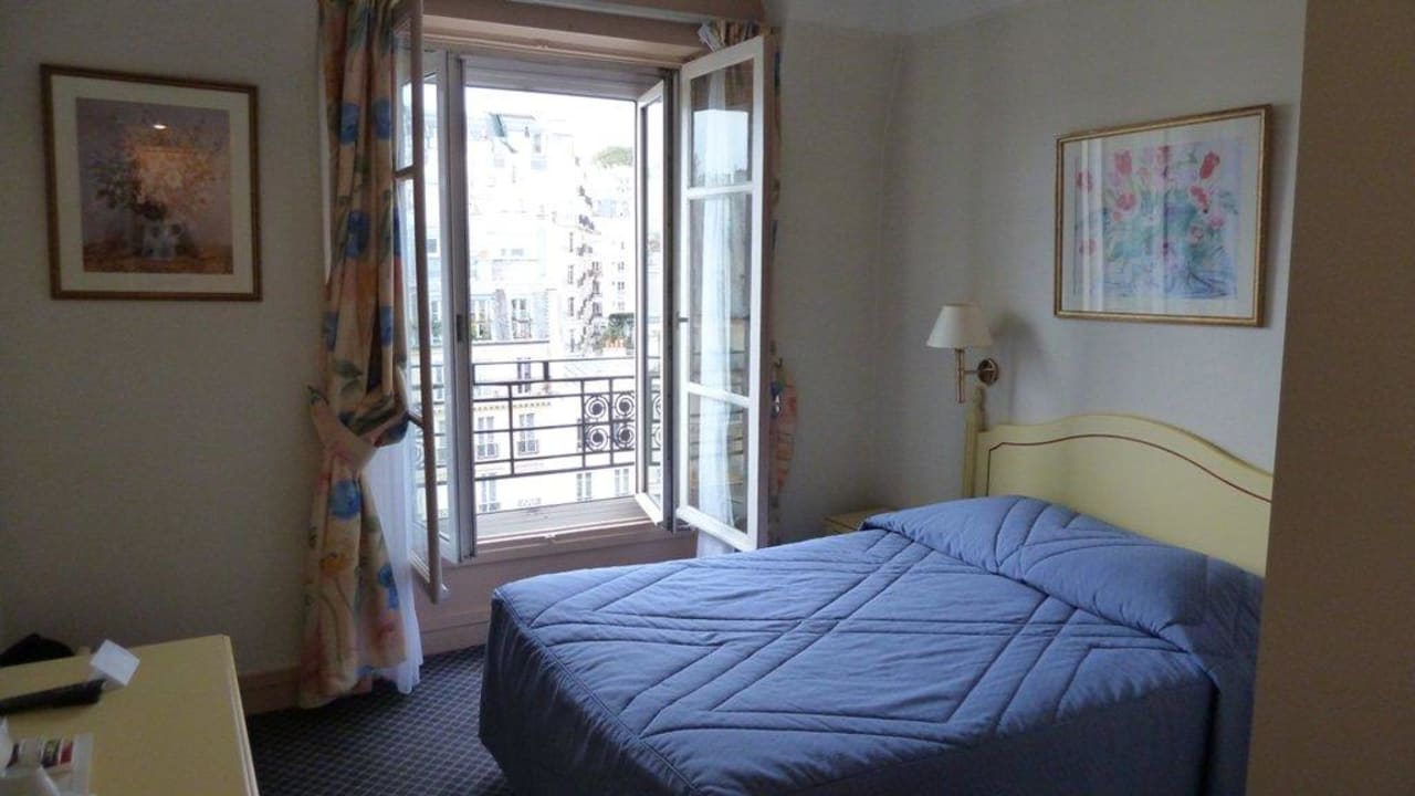 Doppelzimmer 7. OG Hotel Carlton's