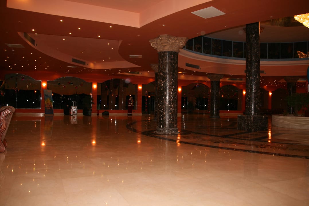 Empfangshalle Three Corners Happy Life Beach Resort