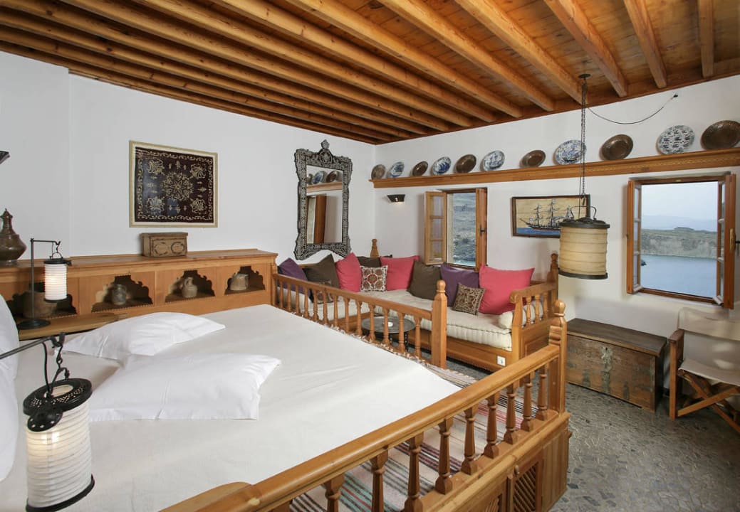 Room interior Melenos Lindos Hotel