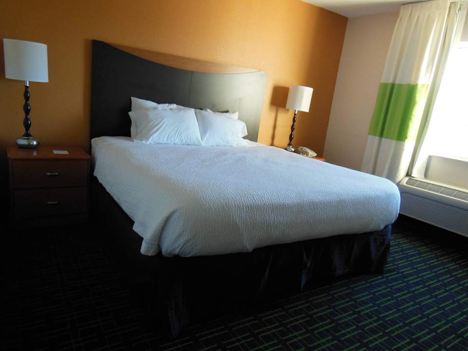 Bett Hotel Fairfield Inn By Marriott Topeka