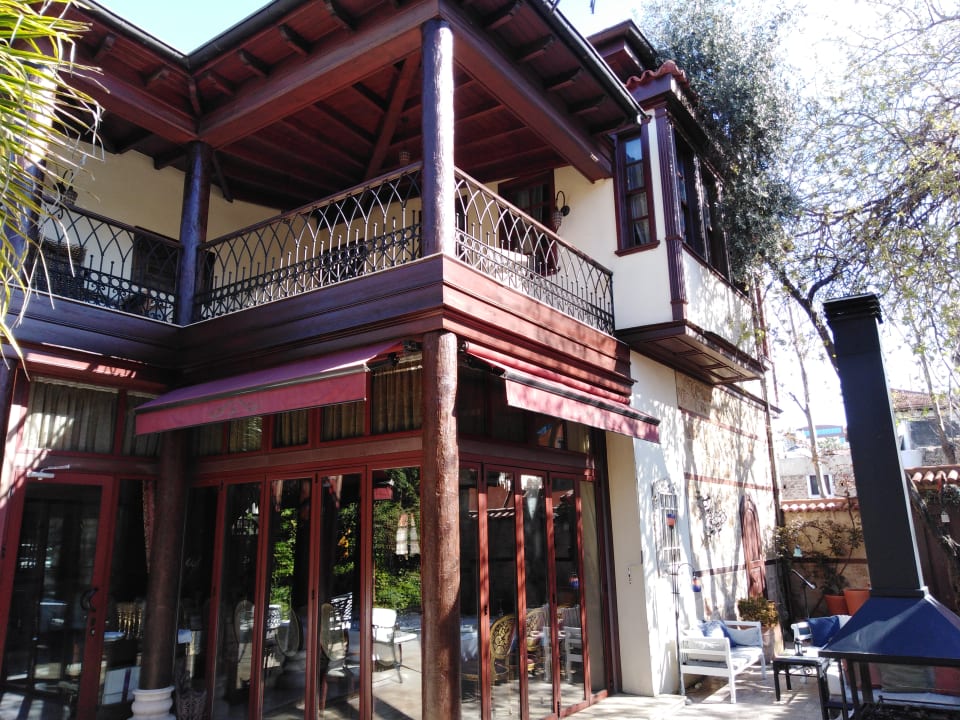 Außenansicht Tuvana Hotel