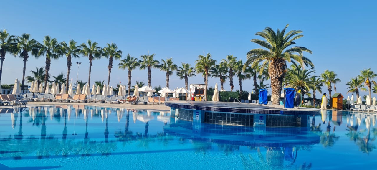 Außenansicht Hotel Botanik Platinum