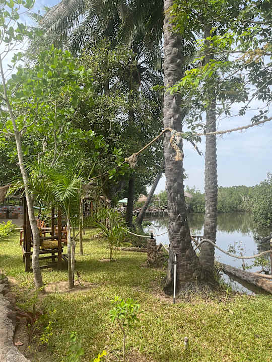 Gartenanlage AbCa's Creek Lodge