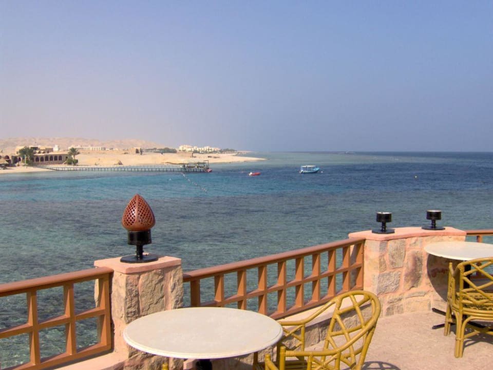 Blick vom Cafe Mövenpick Resort El Quseir