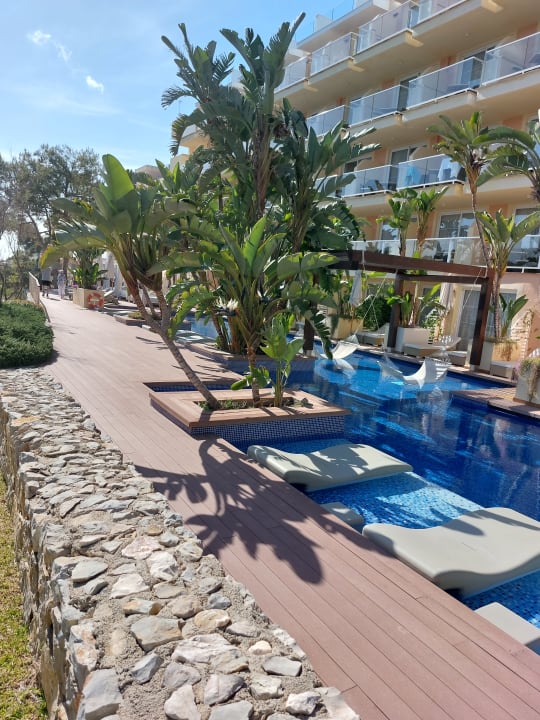 Pool Iberostar Selection Jardín del Sol Suites