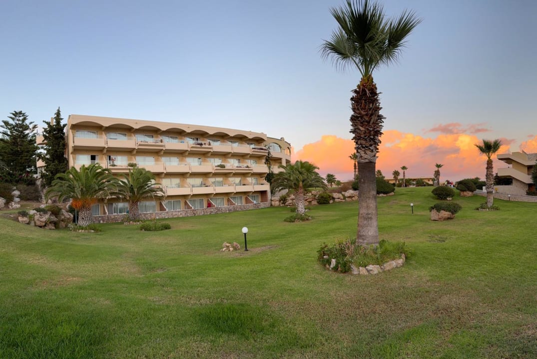 Außenansicht Hotel Kalithea Horizon Royal