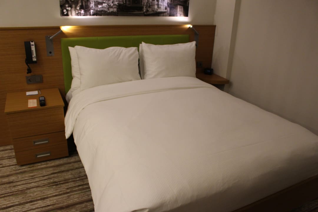 Zimmer Hampton by Hilton Istanbul Atakoy