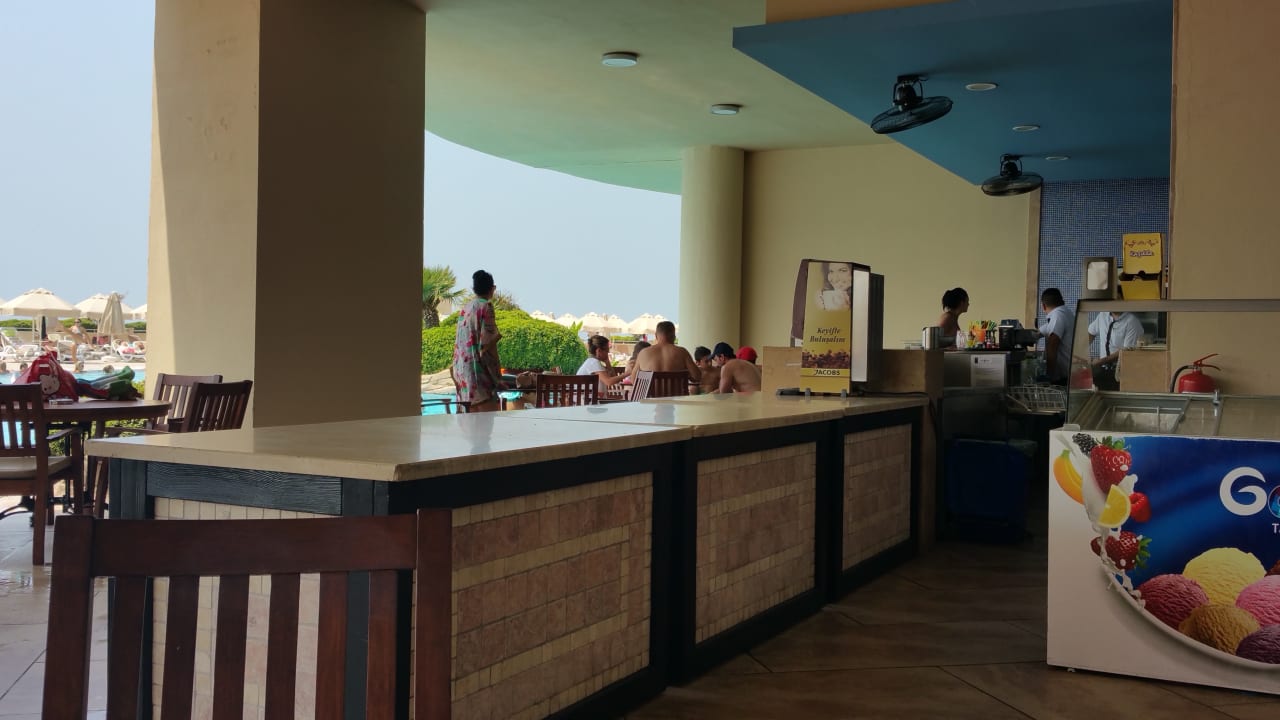 Restaurant Melas Resort Hotel