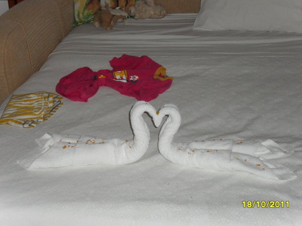 Dekoration vom Zimmerpersonal  Lindos Princess Beach Resort & Spa