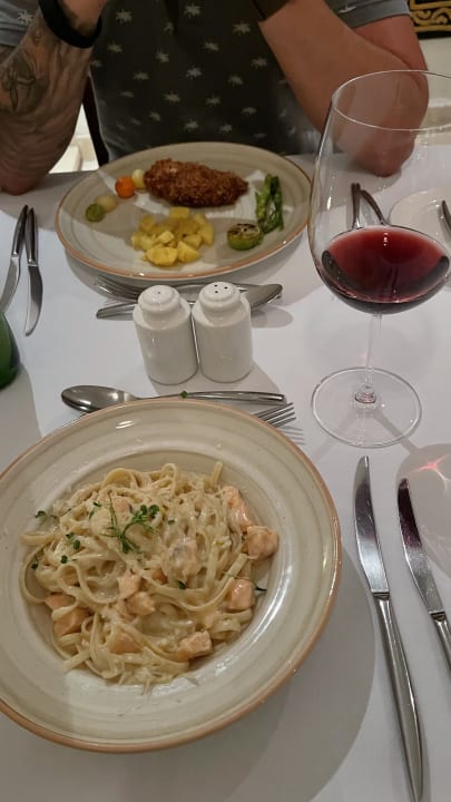 Gastro Fort Arabesque Resort, Spa & Villas