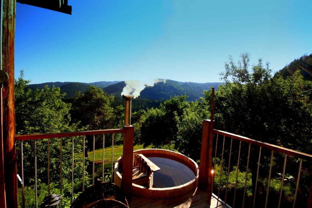 HotPot auf der Terrasse LUXGUT - OLIVIA