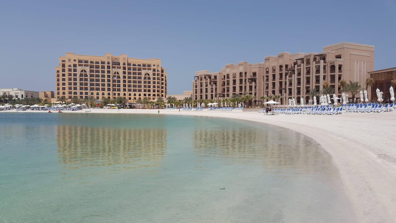 Strand DoubleTree by Hilton Resort & Spa Marjan Island