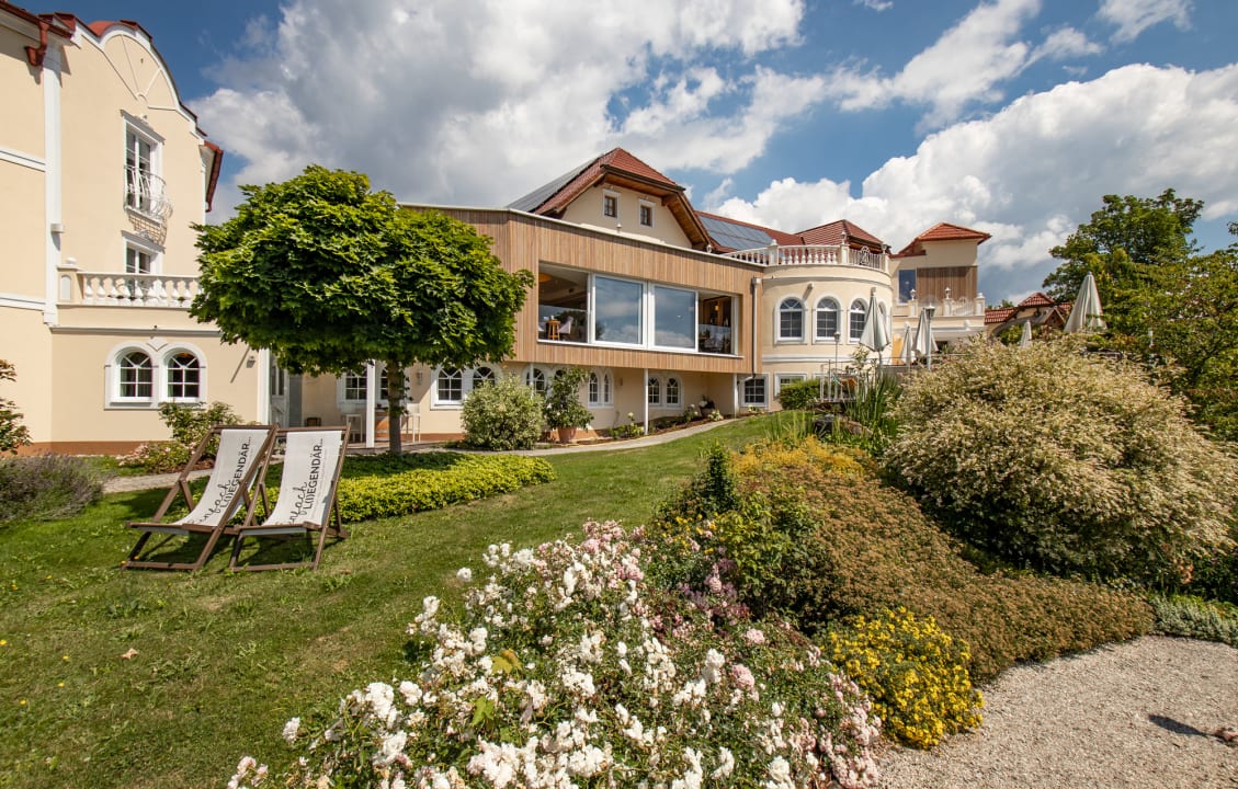 Außenansicht Bergergut - Das Genießerhotel für Paare