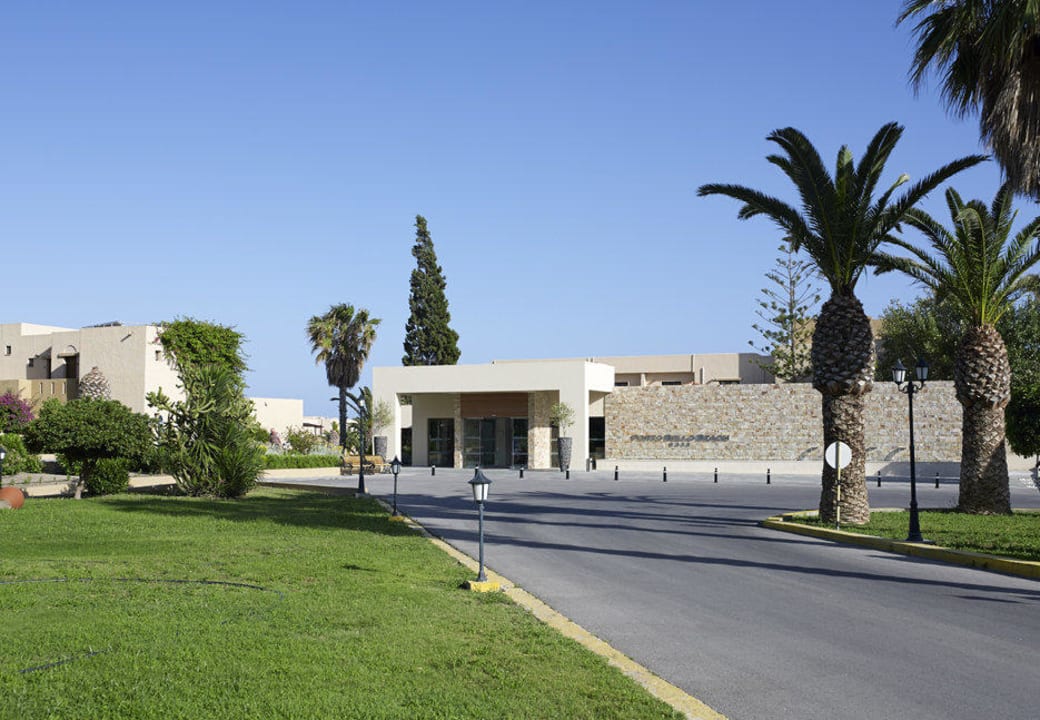 The main entrance Porto Bello Beach