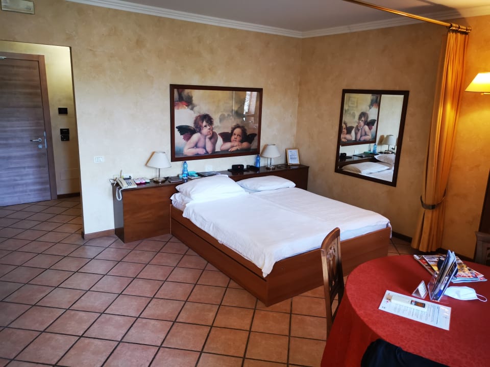 Zimmer Hotel Olimpia