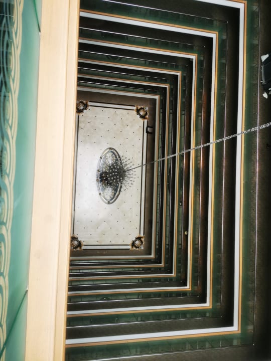 Lobby Royal Holiday Palace