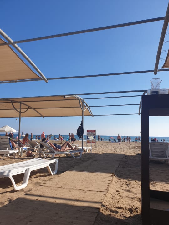 Strand Side Aquamarin Resort & Spa