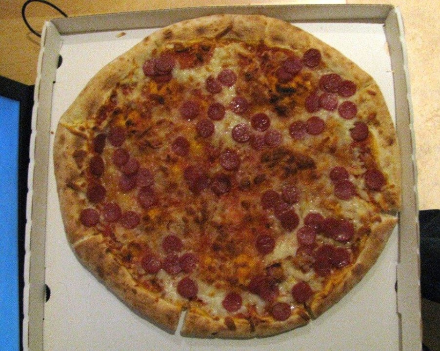 Pizza aus dem Automaten Hostel Haus International