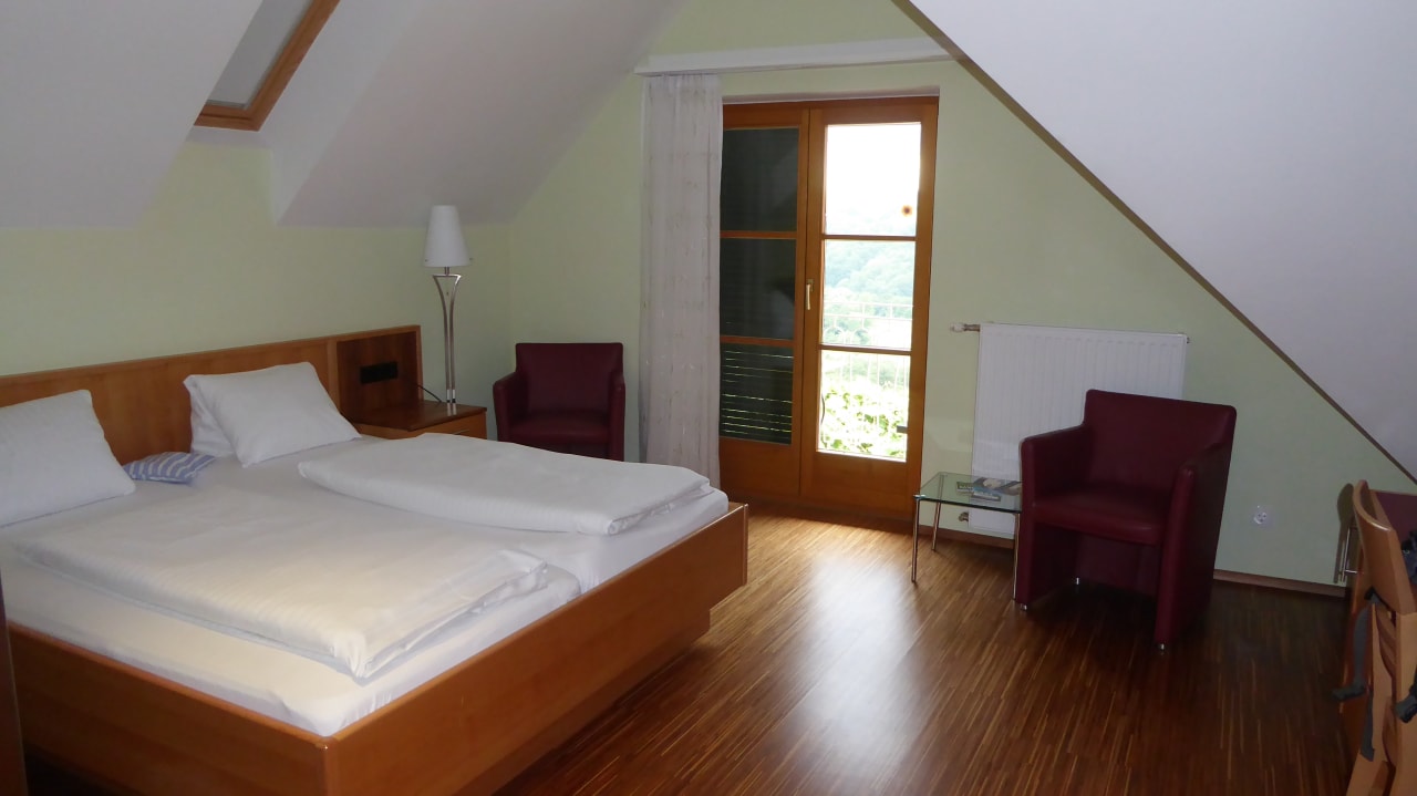 Zimmer Pension Weingut Skoff Original