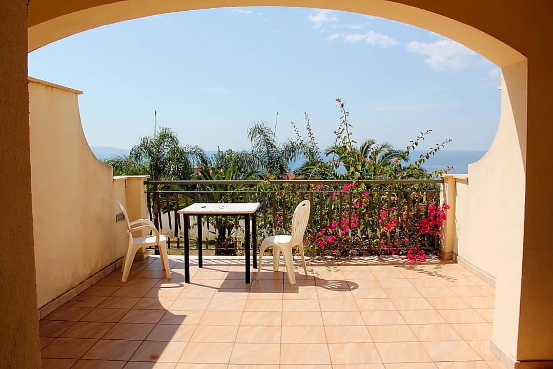 5 Grand Hotel Esperia