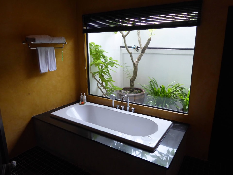 Jacuzzi Bungalow The Old Phuket - Karon Beach Resort