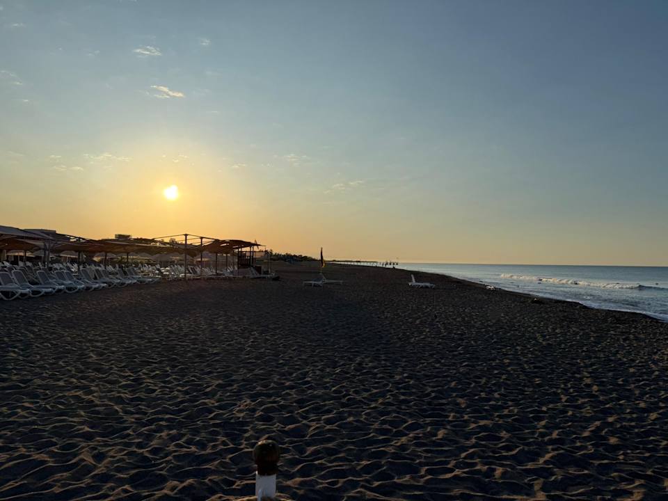 Strand Adalya Elite Lara