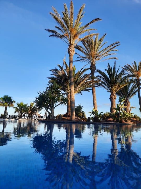 Pool R2 Pajara Beach