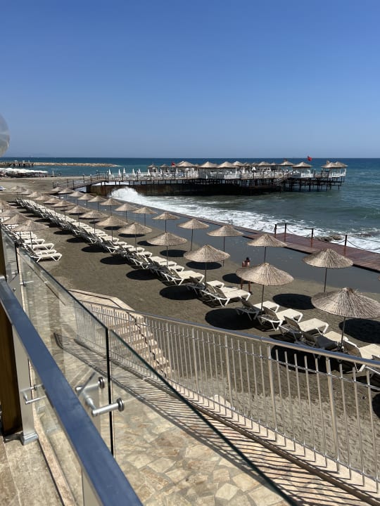 Strand Aria Resort & Spa