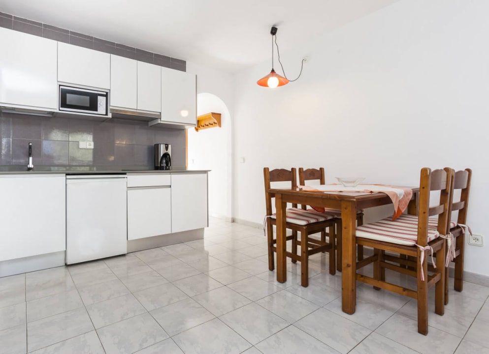 Entrada Apartments Satorre