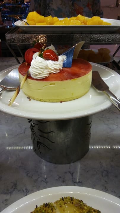 Gastro Acanthus Cennet Barut Collection