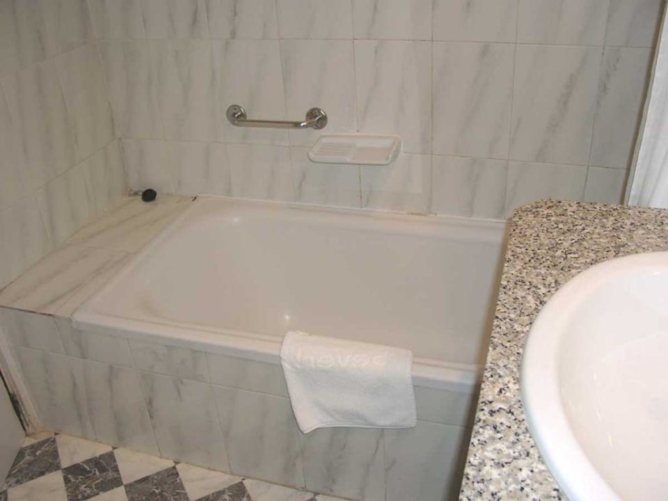 Bad Hotel Vibra Beverly Playa