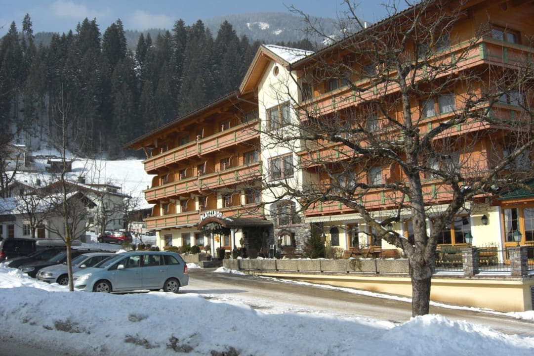 Platzlhof im Winter Platzlhof - Mein Hotel im Zillertal