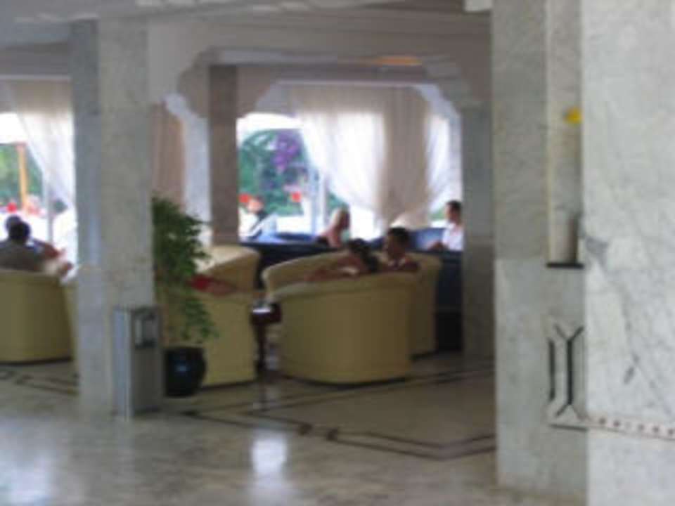 Hotellobby Hotel Nesrine