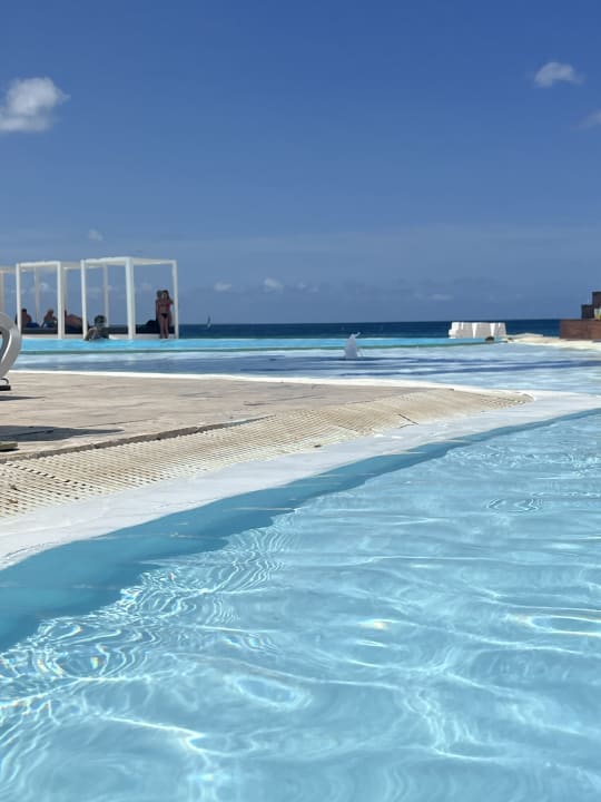 Pool Hotel Viva Dominicus Beach by Wyndham - All Inclusive Resort