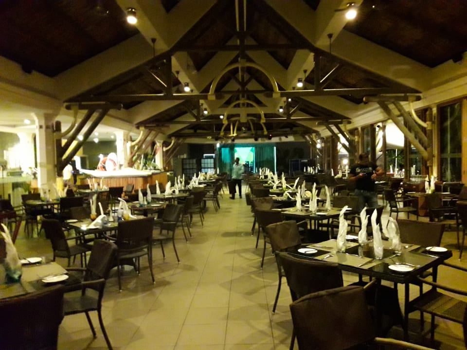 Restaurant Pearle Beach Resort & Spa