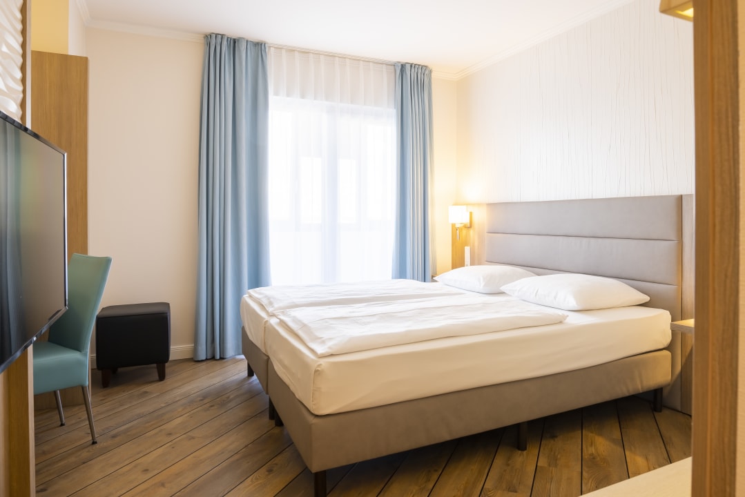 Zimmer Hotel Vier Jahreszeiten Lübeck