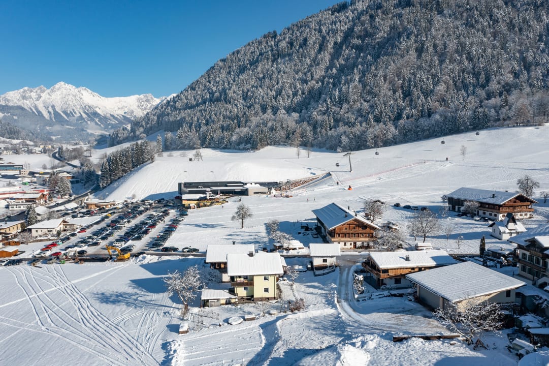 Außenansicht Ferienhaus Chalet Zum Schneider Mascht