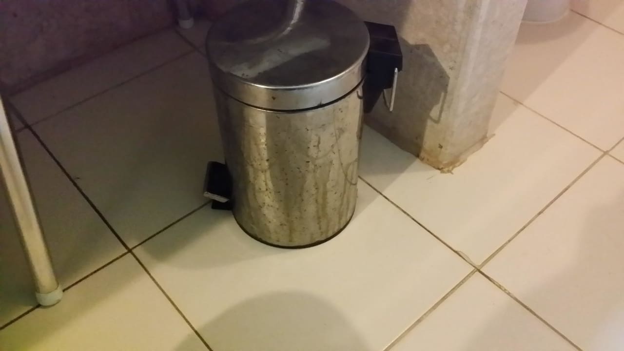 Mülleimer im Bad Hotel El Mouradi Djerba Menzel