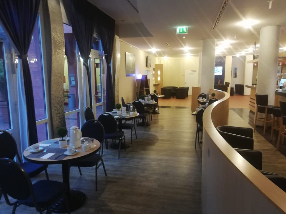 Gastro TRYP by Wyndham Halle