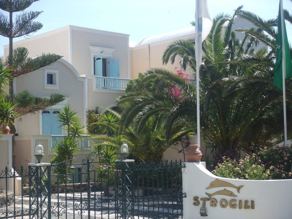 Eingangsbereich Hotel Strogili