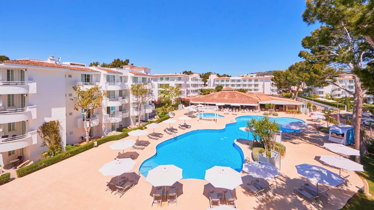 Pool Apartamentos Prinsotel Pineda